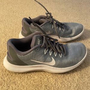 Nike Running Sneakers Gray Sz 6